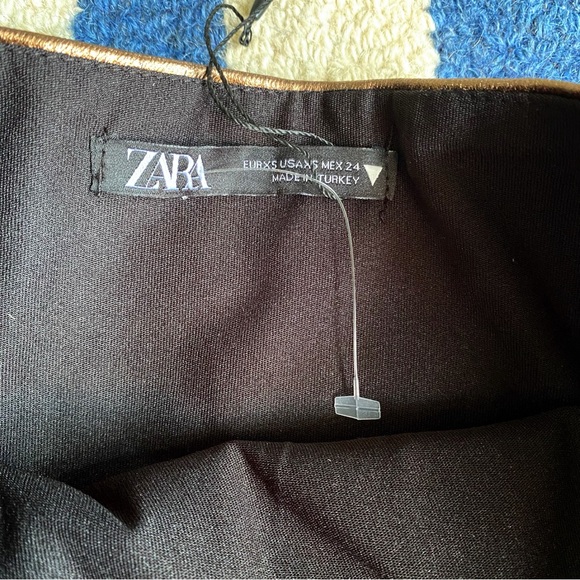 🌟 ZARA COPPER FAUX LEATHER METALLIC OPEN SHOULDER CROP TOP! - Picture 12 of 15